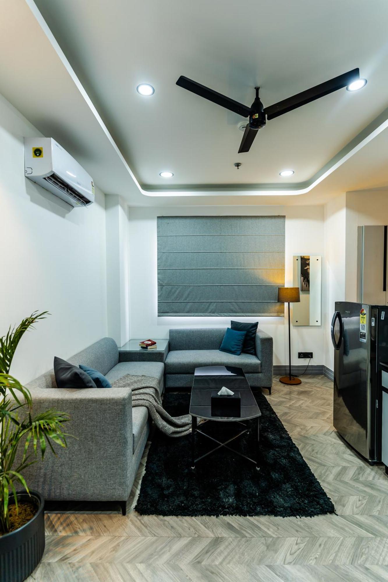 גורגאון Bedchambers Luxury Apartment Near Golf Course Road מראה חיצוני תמונה